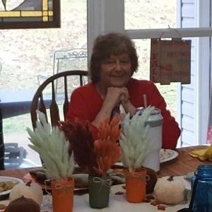 Meet your Posher, Julie